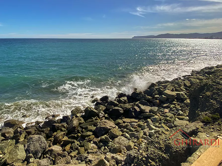 Immagine 118 di Villa in vendita  in VIA PECORILE a Celle Ligure