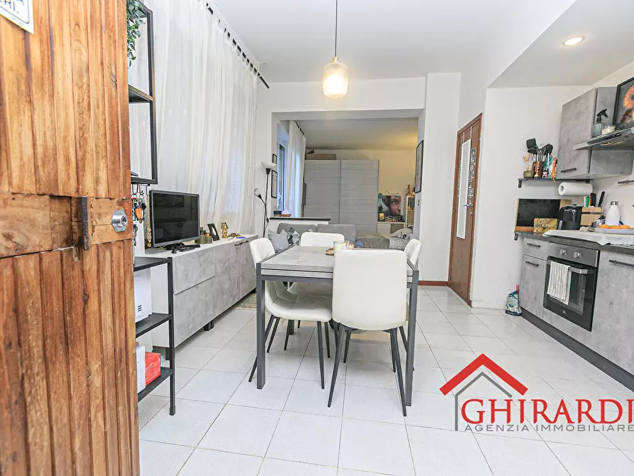 Immagine 2 di Monolocale in vendita  in VIALE MODUGNO 16 a Genova
