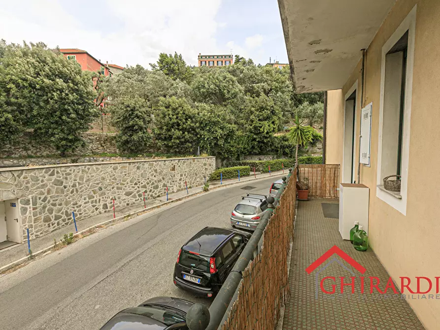 Immagine 25 di Bilocale in affitto  in VIA GIULIO TANINI 47F a Genova