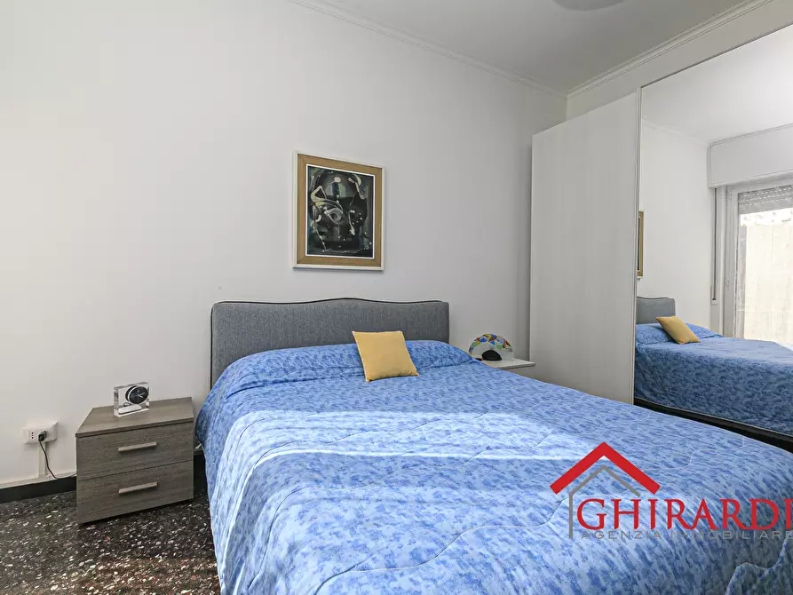 Immagine 17 di Bilocale in vendita  in Piazza Silvio Arrivabene 7a a Genova