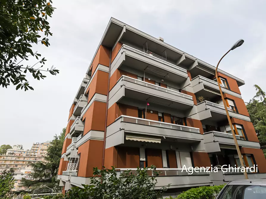 Immagine 45 di Quadrilocale in affitto  in Via Briscata 28 a Genova
