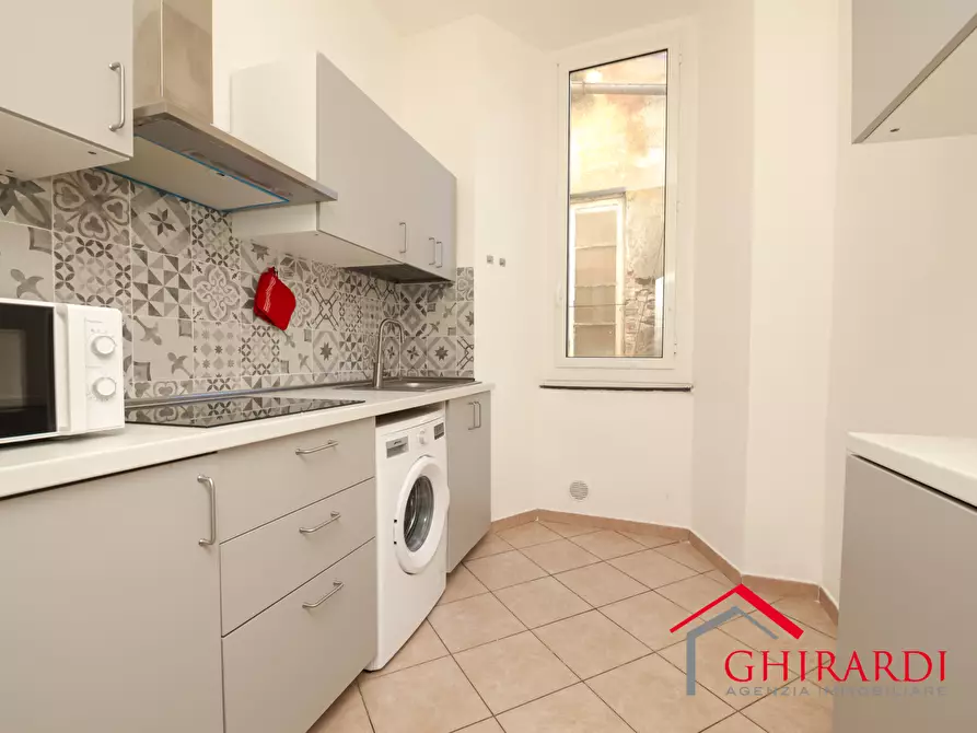 Immagine 8 di Trilocale in affitto  in VIA ANDREA DORIA 8 a Genova