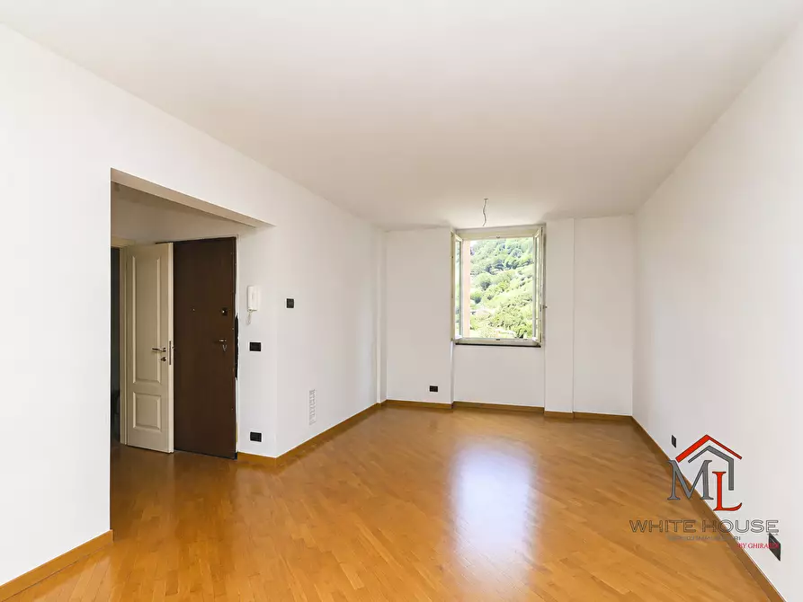Immagine 5 di Trilocale in vendita  in Via Fra Giovanni Angelo Montorsoli 3 a Genova