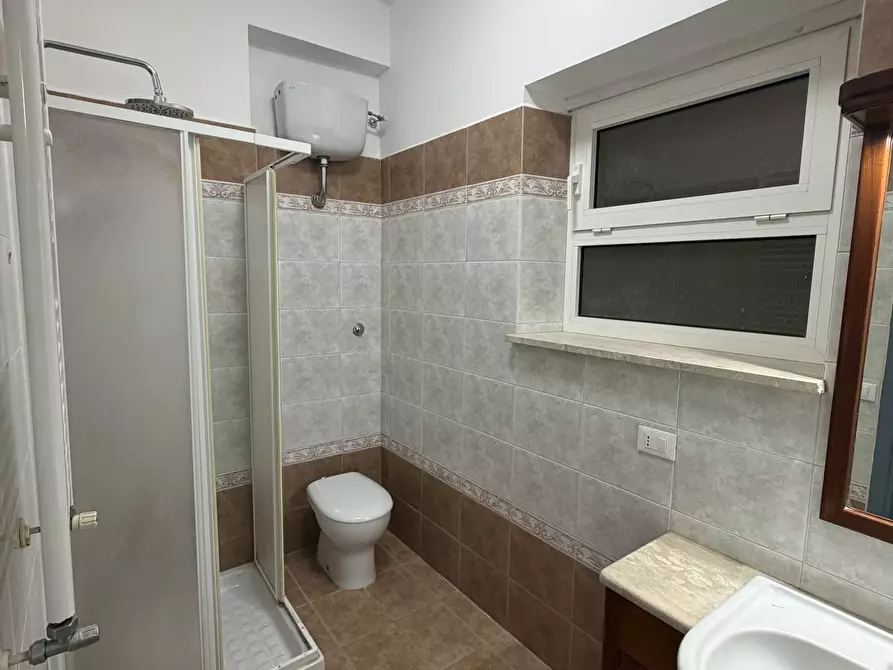 Immagine 16 di Quadrilocale in vendita  in Via Napoli 29 a Nettuno