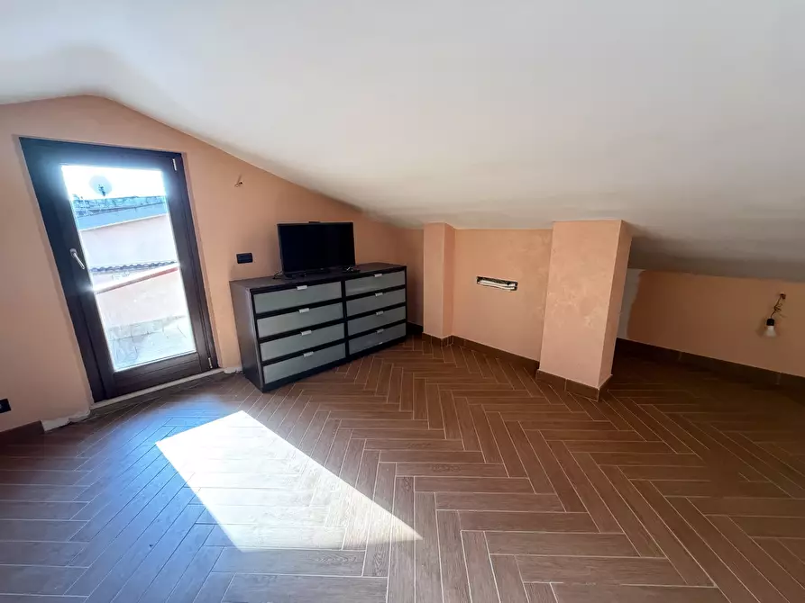 Immagine 43 di Villa in vendita  in Via Dora Baltea a Ardea