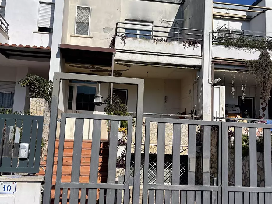 Immagine 30 di Villetta a schiera in vendita  in Via Monte Parioli 10 a Nettuno