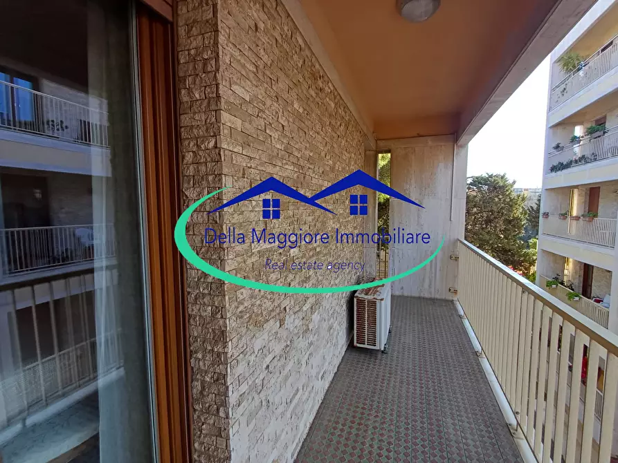 Immagine 8 di Pentalocale in vendita  in via montebello a Livorno