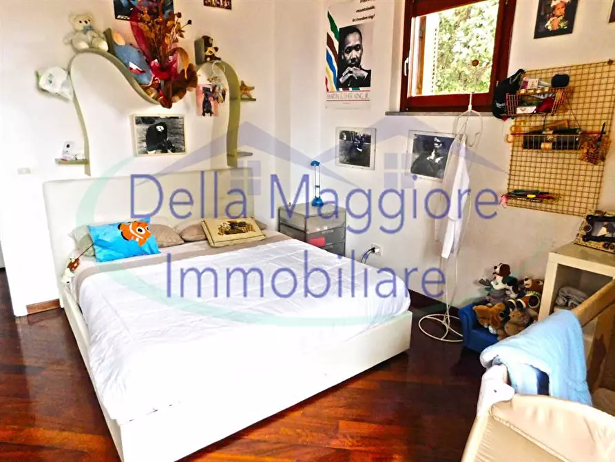Immagine 14 di Casa indipendente in vendita  a Livorno