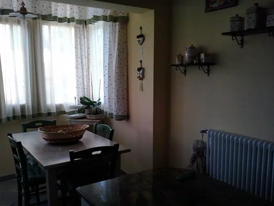 Immagine 8 di Villa in vendita  a Livorno