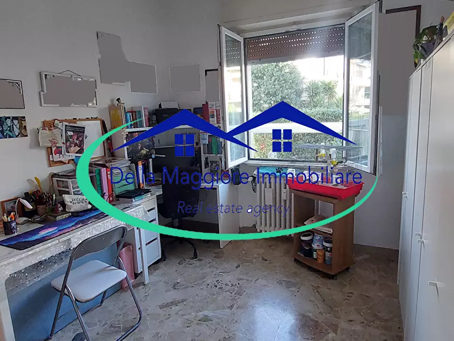 Immagine 51 di Appartamento in vendita  in via delle abetelle a Livorno