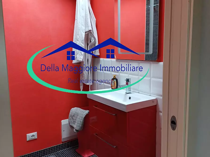 Immagine 22 di Casa indipendente in vendita  a Livorno