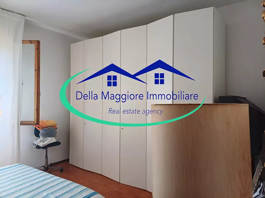 Immagine 14 di Casa bifamiliare in vendita  a Livorno