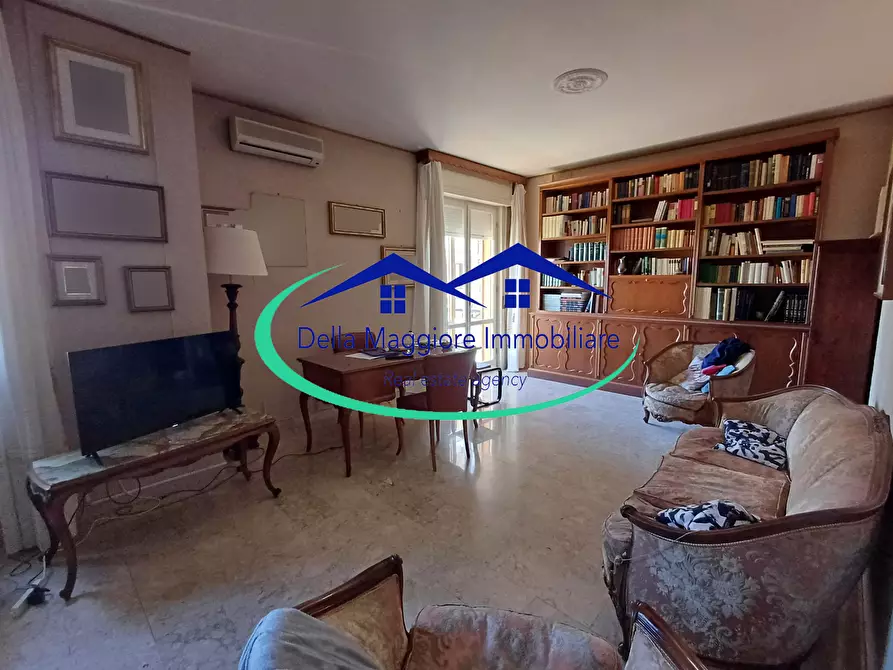 Immagine 3 di Appartamento in vendita  a Livorno