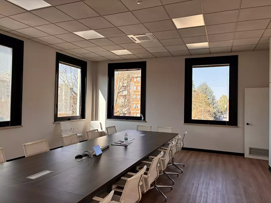 Immagine 14 di Ufficio in affitto  in Strada Langhirano a Parma