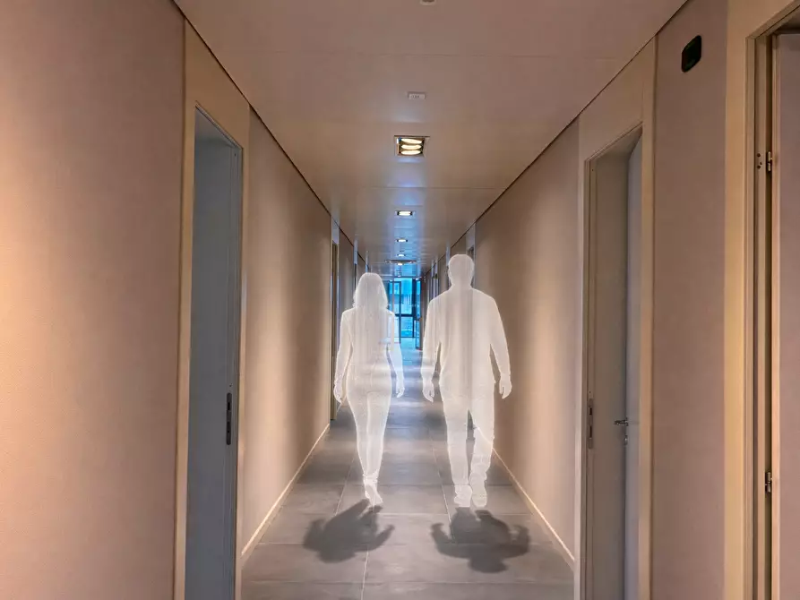 Immagine 4 di Ufficio in affitto  a Parma