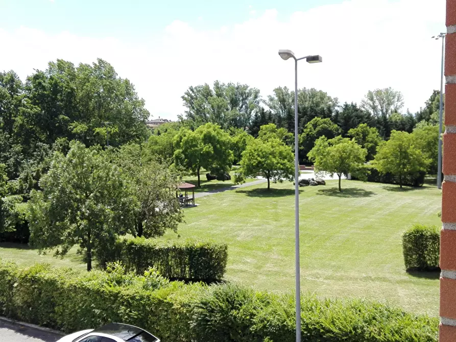 Immagine 8 di Ufficio in vendita  a Parma