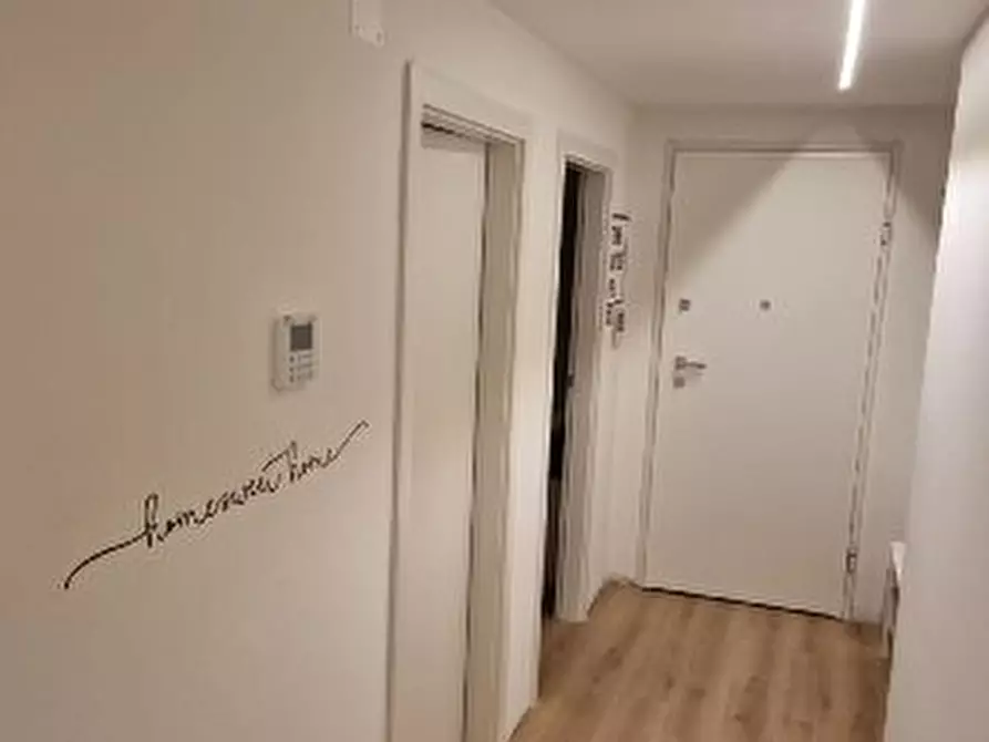 Immagine 7 di Stanza singola in affitto  a Trento