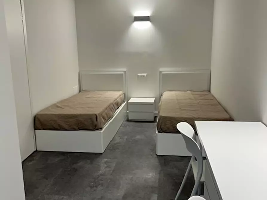 Immagine 1 di Stanza singola in affitto  in Via Roggiagrande a Trento