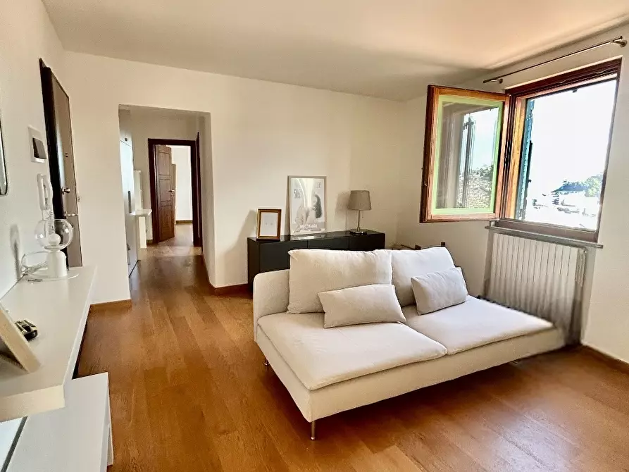 Immagine 25 di Bilocale in affitto  in Via Astagno a Ancona