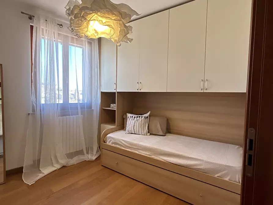 Immagine 13 di Bilocale in affitto  in Via Astagno a Ancona