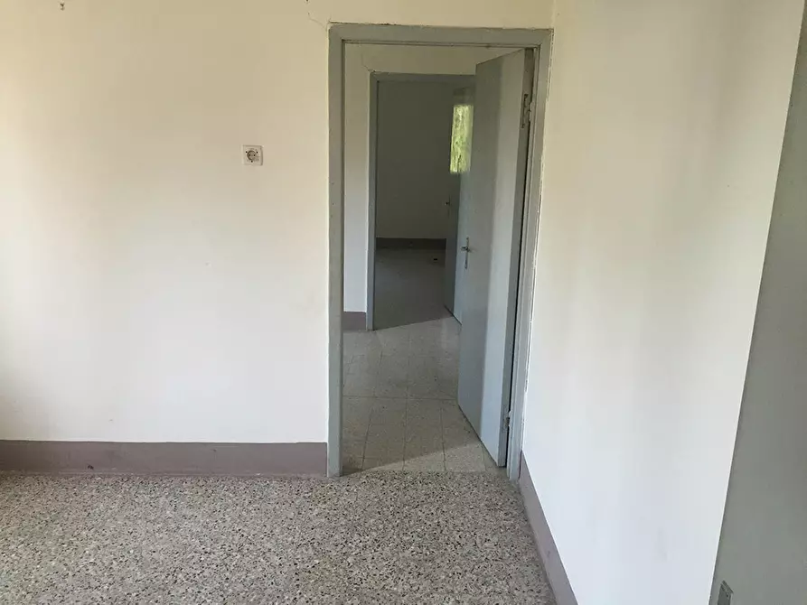 Immagine 5 di Rustico / casale in vendita  in CASTEL LEONE DI SUASA a Ostra Vetere