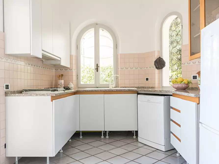 Immagine 28 di Villa in affitto  in Via ISCHIA a Numana