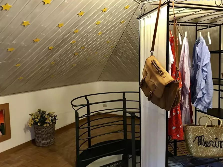 Immagine 45 di Porzione di casa in affitto  in Via Barcaglione 23 a Ancona