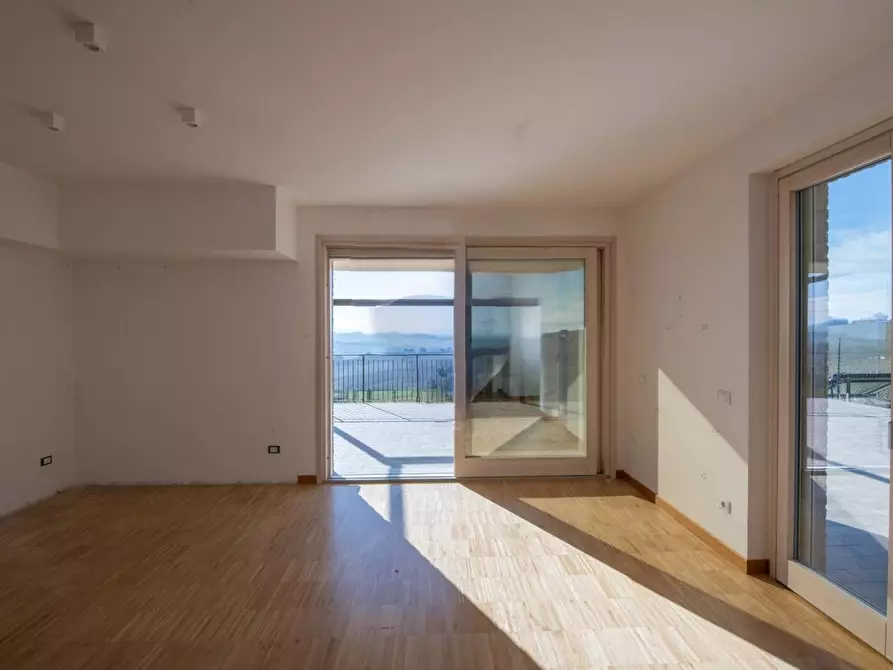 Immagine 22 di Porzione di casa in vendita  in Via Barcaglione a Falconara Marittima