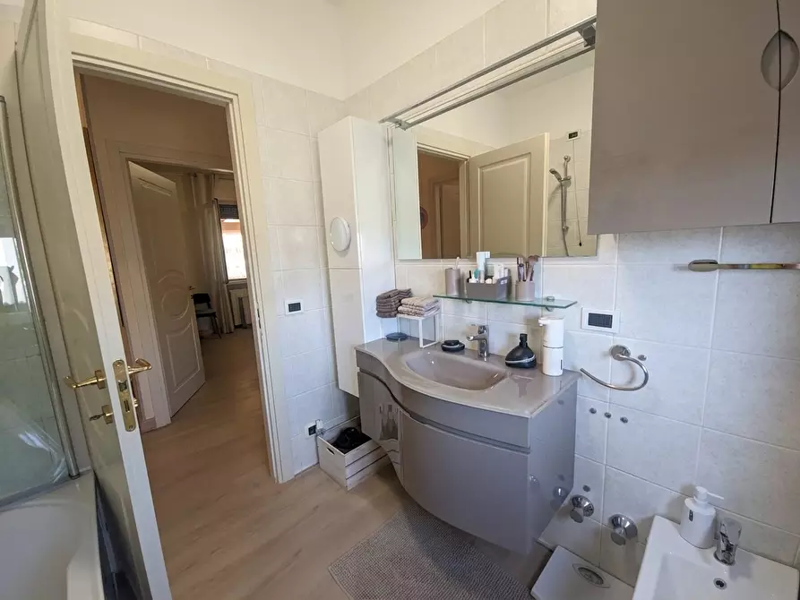 Immagine 12 di Porzione di casa in vendita  in Strada Alla Colla 134 a San Remo