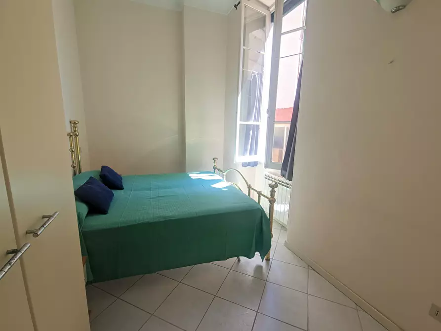 Immagine 12 di Bilocale in vendita  in Via Zeffiro Massa 84 a San Remo