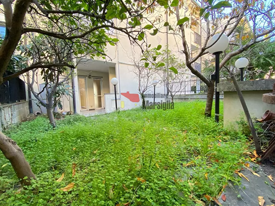 Immagine 25 di Quadrilocale in vendita  in Strada Solaro 88 a San Remo