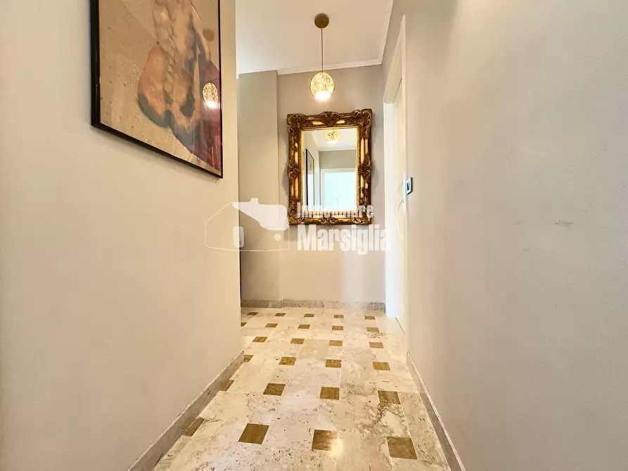 Immagine 18 di Quadrilocale in vendita  in Corso degli Inglesi 620 a San Remo