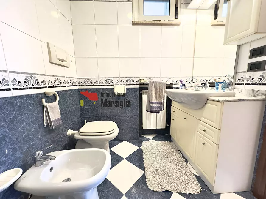 Immagine 28 di Trilocale in vendita  in Strada San Lorenzo 30 a San Remo