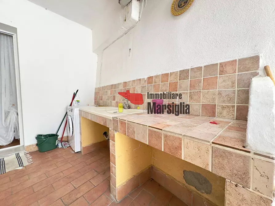 Immagine 8 di Trilocale in vendita  in Via Dante Alighieri 110 a San Remo