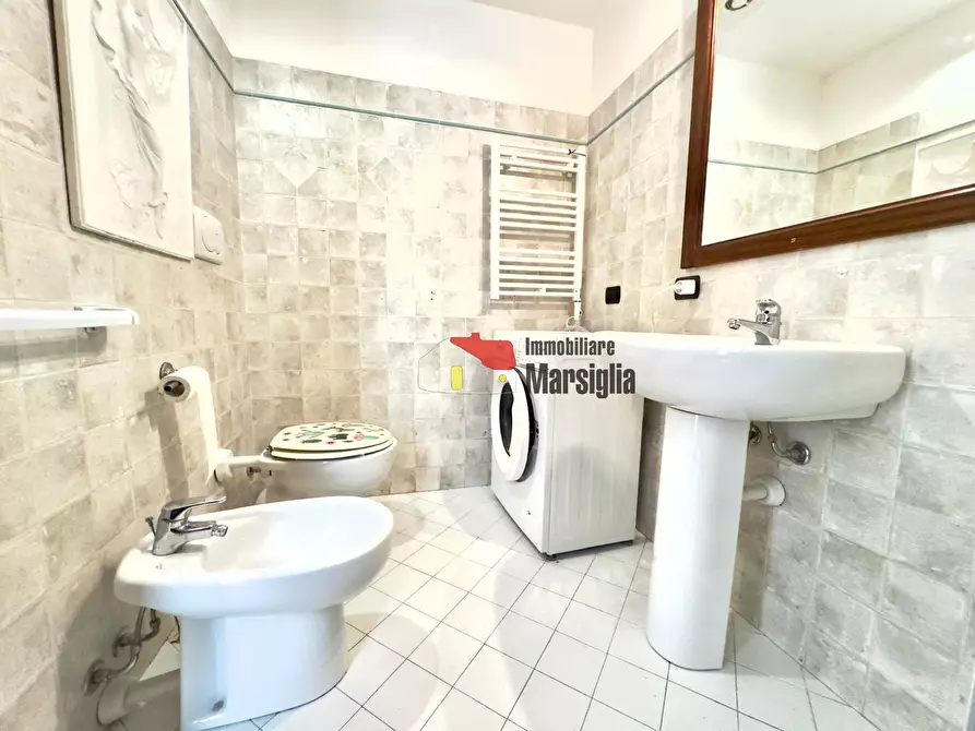 Immagine 14 di Bilocale in vendita  in Via Franco Alfano 35 a San Remo