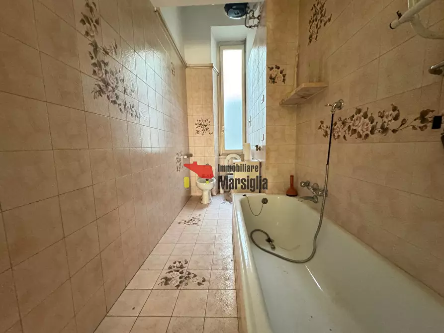 Immagine 9 di Trilocale in vendita  in Via Giacomo Matteotti 12 a San Remo