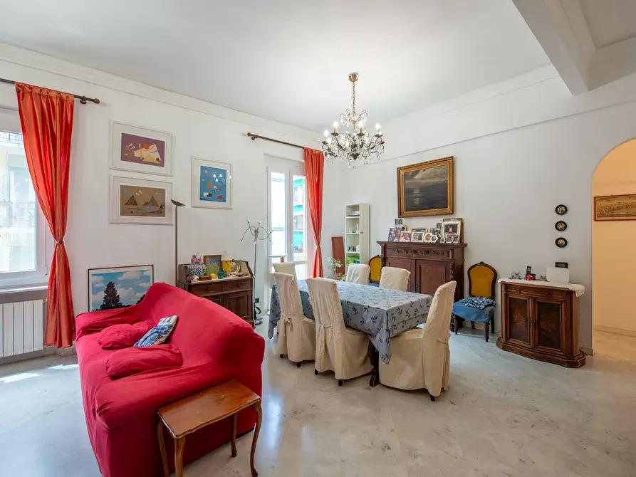 Appartamento in vendita in VIA BARABINO a Genova