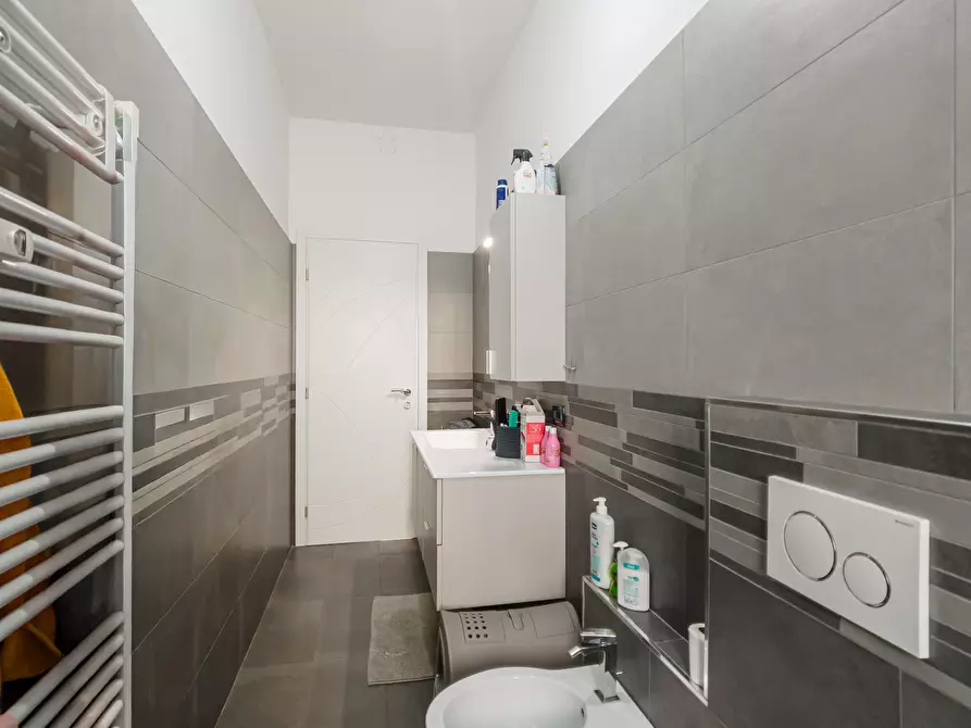 Immagine 21 di Quadrilocale in vendita  in Via Villa Giusti a Torino