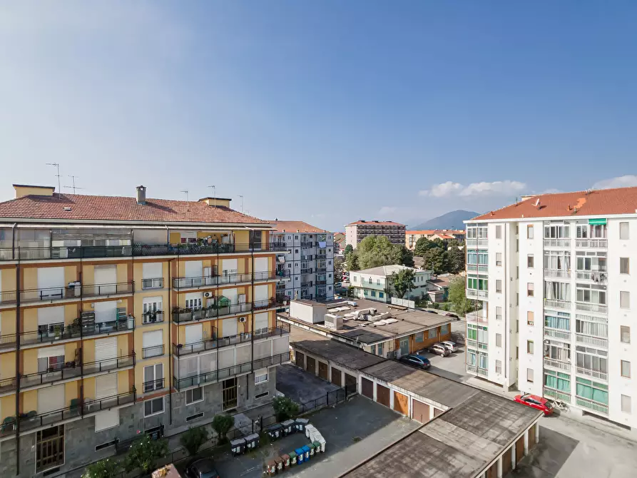 Immagine 21 di Trilocale in vendita  in Via Di Nanni a Orbassano