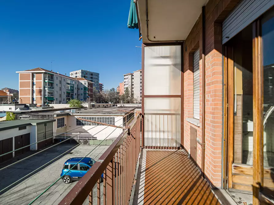 Immagine 34 di Trilocale in vendita  in Via Giorgio Bellono a Torino