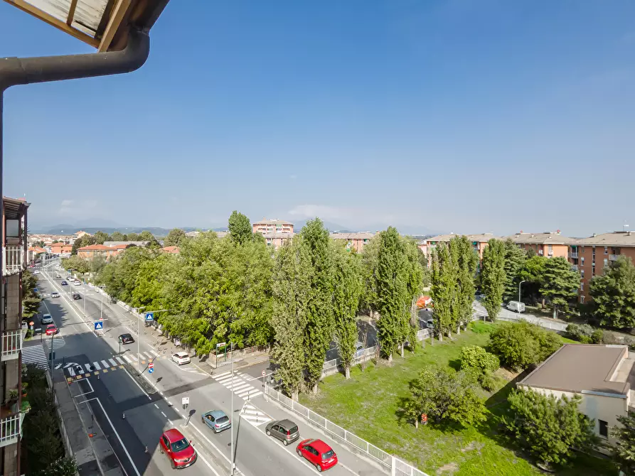 Immagine 29 di Attico in vendita  in Via Di Nanni a Orbassano