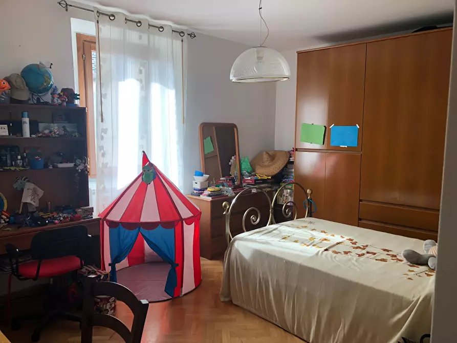 Immagine 29 di Pentalocale in vendita  a Livorno