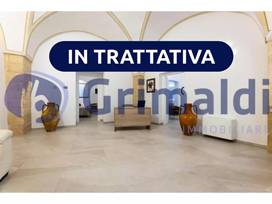 Immagine 1 di Casa indipendente in vendita  in Via Luigi Scarambone 16 a Lecce