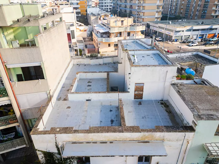 Immagine 42 di Casa indipendente in vendita  in Viale G. Leopardi 157 a Lecce