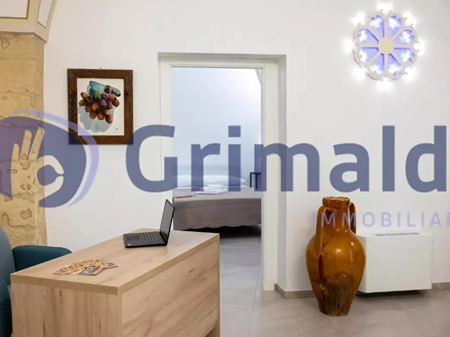 Immagine 13 di Casa indipendente in vendita  in Via Luigi Scarambone 16 a Lecce