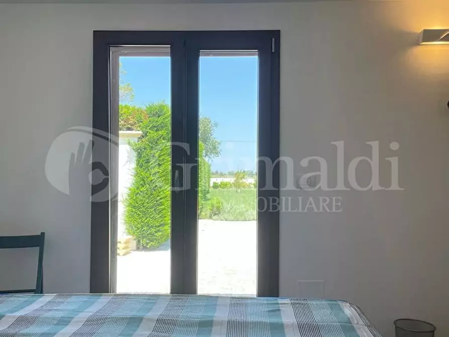 Immagine 30 di Villa in vendita  in strada vicinale contrada pontuso a Matino