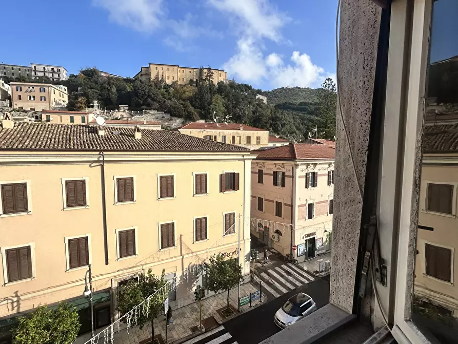 Immagine 2 di Appartamento in vendita  a Terracina