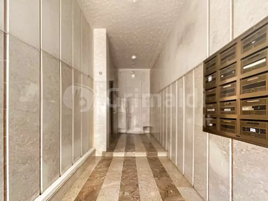 Immagine 15 di Appartamento in vendita  in Via Enna 39 a Siracusa