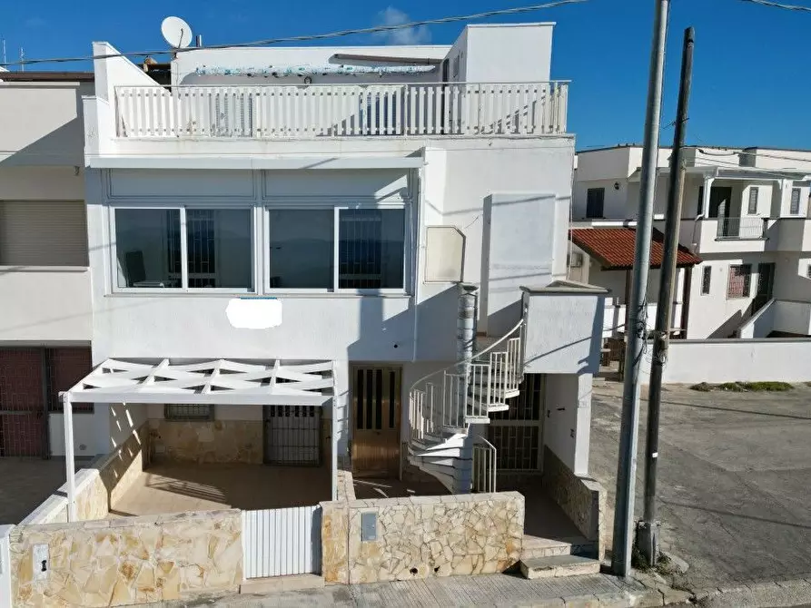 Immagine 2 di Pentalocale in vendita  in Via Giovanni Battista Tiepolo 53 a Ugento