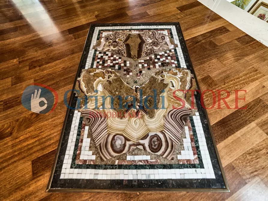 Immagine 27 di Villa in vendita  a Grottaglie